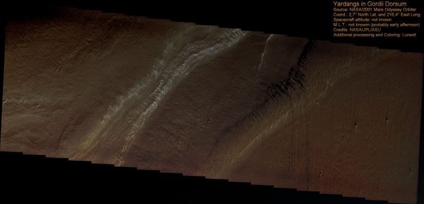 Windworks in Gordii Dorsum (Absolute Natural Colors; credits for the additional process. and color.: Dr Paolo C. Fienga)
nessun commento
Parole chiave: Mars from orbit - Aeolian Features - Gordii Dorsum