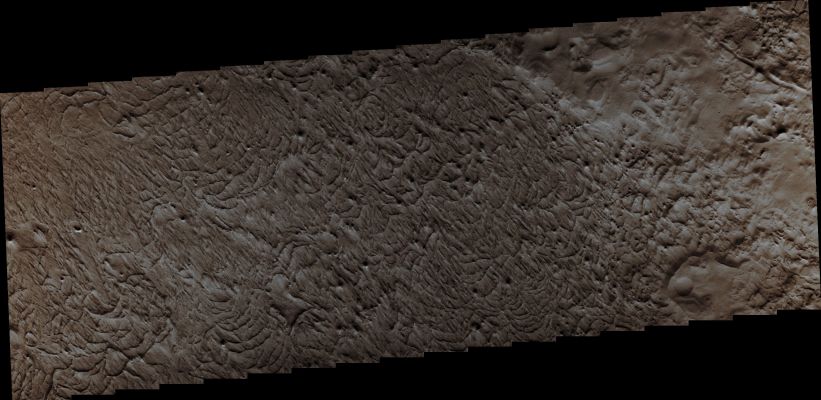 Yardangs in Northern Gordii Dorsum (Enhanced Absolute Natural Colors; credits for the additional process. and color.: Dr Paolo C. Fienga - Lunexit Team)
Orbit Number: 44508
Latitude: 12,32° North 
Longitude: 212,46° East
Instrument: VIS 
Captured: December, 27th, 2011
Parole chiave: Mars from orbit - Aeolian Features - Yardangs