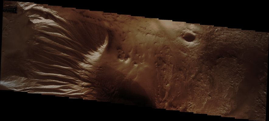 Candor Chasma (Natural Colors; credits: Lunar Explorer Italia)
Coord.: 8,0° South Lat. and 295,0° East Long.
Parole chiave: Mars from orbit - Candor Chasma Region