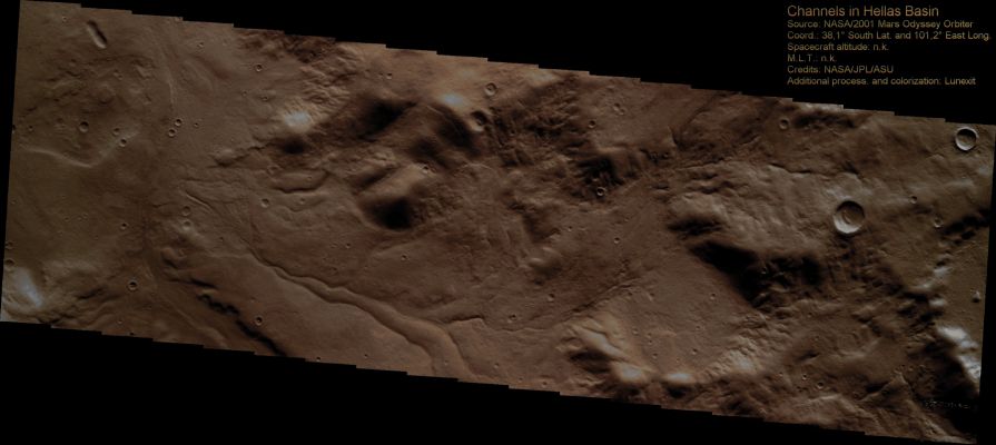 Features of Hellas Basin (Absolute Natural Colors; credits for the additional process. and color.: Dr Paolo C. Fienga - Lunexit Team)
nessun commento
Parole chiave: Mars from orbit - Channel - Hellas Basin