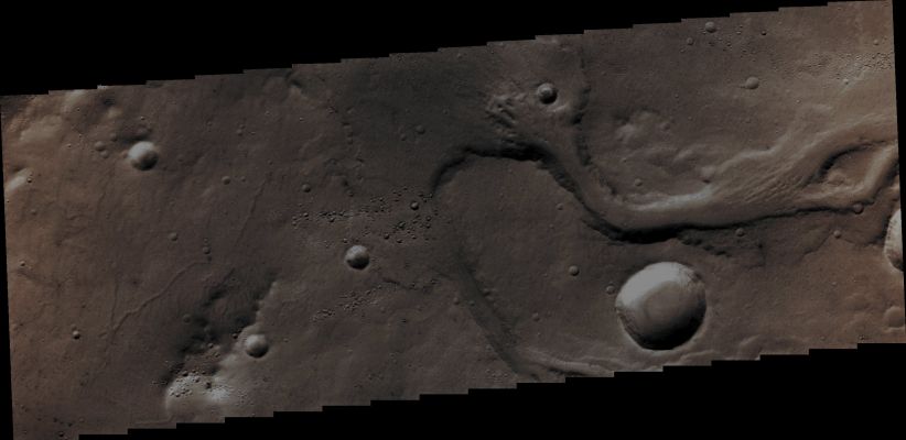 Mesa Vallis (Absolute Natural Colors; credits for the additonal process. and color.: Dr Paolo C. Fienga - Lunexit Team)
Orbit Number: 44529
Latitude: 13,254° North 
Longitude: 326,951° East
Instrument: VIS 
Captured: December, 28th, 2011
Mars Local Solar Time: 19:14 (Early Evening Hours)
Parole chiave: Mars from orbit - Channels - Mesa Vallis