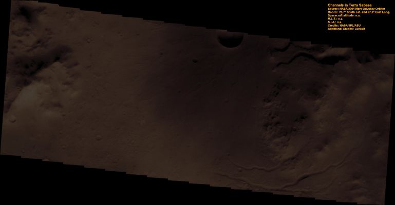 Channels in Terra Sabaea (Natural Colors; credits: Lunexit)
nessun commento
Parole chiave: Mars from orbit - Drainage Channels - Terra Sabaea