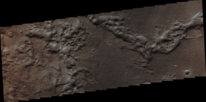 Chaotic Terrain in Margaritifer Terra (Absolute Natural Colors; credits for the additoonal process. and color.: Dr Paolo C. Fienga - Lunexit Team)
Orbit Number: 43406 
Latitude: 8,665° South 
Longitude: 337,077° East 
Instrument: VIS 
Captured: September, 27th, 2011
Mars Local Time (M.L.T.): 07:04 (Early Morning Hours)


Parole chiave: Mars from orbit - Chaotic Terrain - Margaritifer Chaos