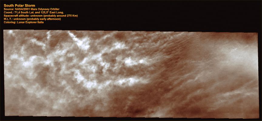 Southern Dust Storm (Enhanced Natural Colors; credits for the additional process. and color.: Dr Paolo C. Fienga - Lunexit Team)
Caption NASA:"This image captured part of one of the larger storms that occurred during the latest Spring Season on Mars. Southern Spring is the season of Dust Storms and this storm is located over Promethei Terra".
Parole chiave: Mars from orbit - Clouds