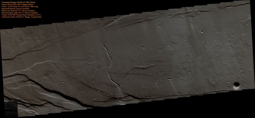 Ceraunius Tholus (Natural Colors; credits for the additional process. and color.: Dr Paolo C. Fienga - Lunexit Team)
nessun commento
Parole chiave: Mars from orbit - Collapse Features - Ceraunius Tholus