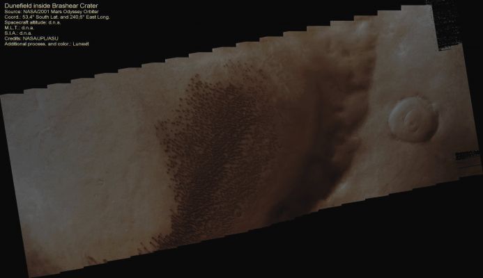 Large Dunefield in Brashear Crater (Absolute Natural Colors; credits for the additional process. and color.: Dr Paolo C. Fienga - Lunexit Team)
nessun commento
Parole chiave: Mars from orbit - Craters - Brashear Crater