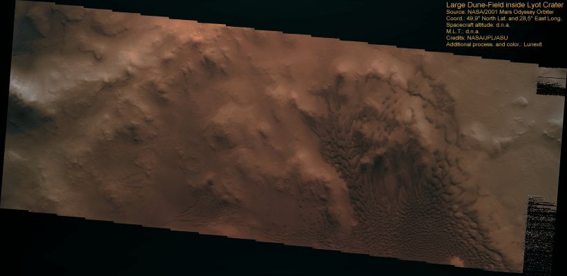Large Dunefield inside Lyot Crater (Absolute Natural Colors; credits for the additional process. and color.: Dr Paolo C. Fienga - Lunexit Team)
nessun commento
Parole chiave: Mars from orbit - Craters - Lyot Crater