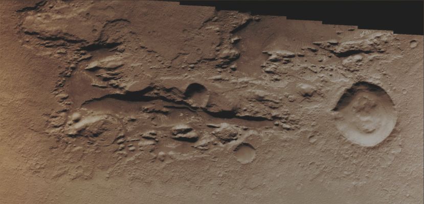 Erosional Features in Millochau Crater (Enhanced Natural Colors; credits for the additional process. and color.: Dr Paolo C. Fienga - Lunexit Team)
Coord.: 21,1° South Lat. and 85,6° East Long.
Parole chiave: Mars from orbit - Aeolian Features - Yardangs