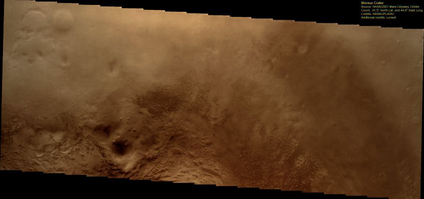 Moreux Crater (Natural Colors; credits: Lunexit)
nessun commento
Parole chiave: Mars from orbit - Craters - Moreux Crater