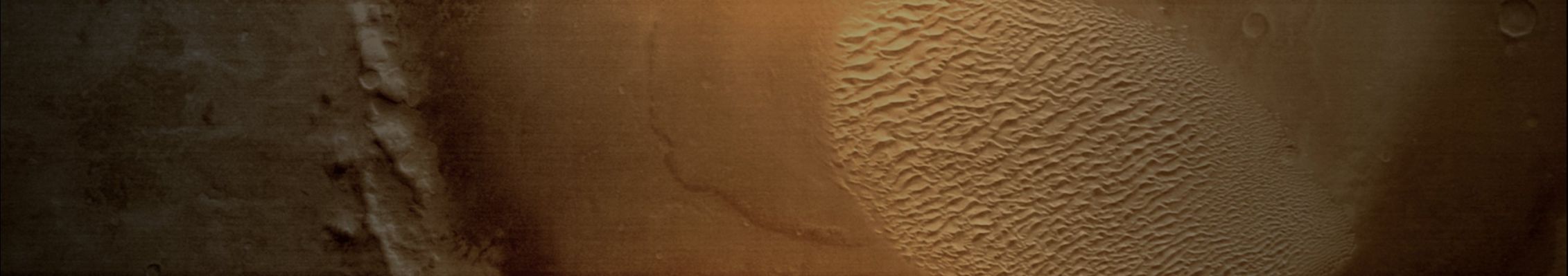 Dunes in Proctor Crater (Natural Colors; credits for the additional process. and color.: Dr Paolo C. Fienga - Lunar Explorer Italia)
Coord. 48,1° South Lat. and 30,2° East Long.
Parole chiave: Mars from orbit - Craters - Proctor Crater