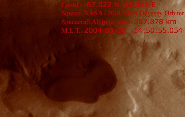 Migrating Dunes, Dirty Waters or maybe Surfacing Hydrocarbons? (3 - Natural Colors; credits for the additional process. and color.: Dr Paolo C. Fienga - Lunexit Team)
nessun commento
Parole chiave: Mars from orbit - Craters - unnamed crater floor with possible dunefield or lake