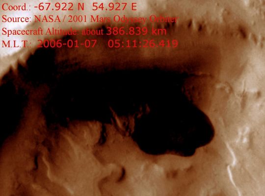 Migrating Dunes, Dirty Waters or maybe Surfacing Hydrocarbons? (5 - Natural Colors; credits for the additional process. and color.: Dr Paolo C. Fienga - Lunexit Team)
nessun commento
Parole chiave: Mars from orbit - Craters - unnamed crater floor with possible dunefield or lake
