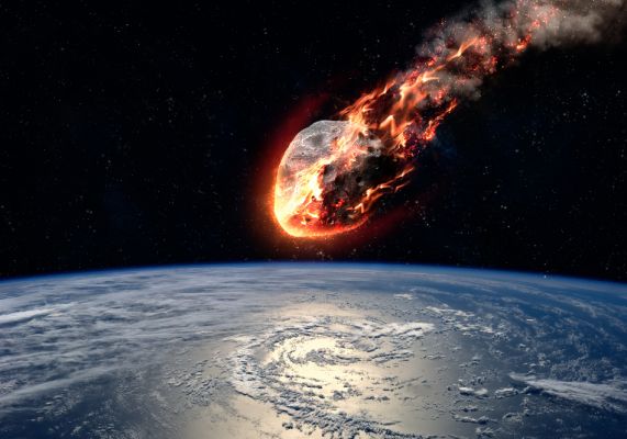 Deep Impact
"...così, anche per mezzo delle Equazioni di Riemann-Hake, alla fine si arrivò ad una dimostrazione matematica della Necessità (Teorica) dell'Area Spaziale di Deformazione Logica precognizzata da Twistermann. Quest'Area divenne nota, in seguito, come "Mondo Distorto", sebbene non fosse né distorto, né un vero e proprio mondo. E, suprema ironia, l'importantissimo Terzo Postulato di Twistermann (secondo il quale l'Area Spaziale di Deformazione Logica doveva essere considerata come quella regione dell'Universo agente come "contrappeso" di caos verso la Struttura Primaria e coerente della Realtà) venne ritenuto superfluo in sede di dimostrazione..."

Dalla voce "Mondo Distorto" - Enciclopedia Galattica del Sapere Universale, 483ma Edizione.
Parole chiave: Fantasy
