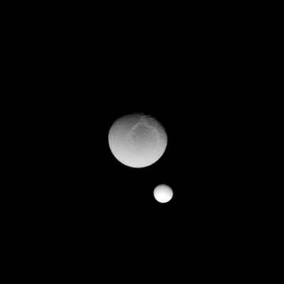Cross-Worlds! (3)
nessun commento
Parole chiave: Saturn's Moon - Dione and Mimas