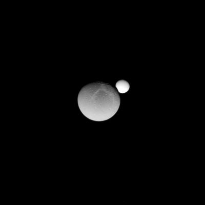 Cross-Worlds! (8)
nessun commento
Parole chiave: Saturn's Moon - Dione and Mimas