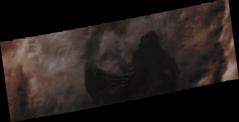 Dark Dunefield in Sisyphi Planum (Absolute Natural Colors; credits for the additional process. and color.: Dr Paolo C. Fienga - Lunexit Team)
Orbit Number: 43168 
Latitude: 5,712° South 
Longitude: 351,805° East 
Instrument: VIS 
Captured: September, 7th, 2011
Mars Local Time (M.L.T.): 17:10 (Middle Afternoon)


Parole chiave: Mars from orbit - Dunefield - Sisyphi Planum Region