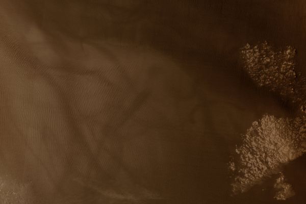 Southern Dunes and DD Tracks (Absolute Natural Colors; credits for the additional process. and color.: Dr Paolo C. Fienga - Lunexit Team)
nessun commento
Parole chiave: Mars from orbit - Dunes with DD Tracks