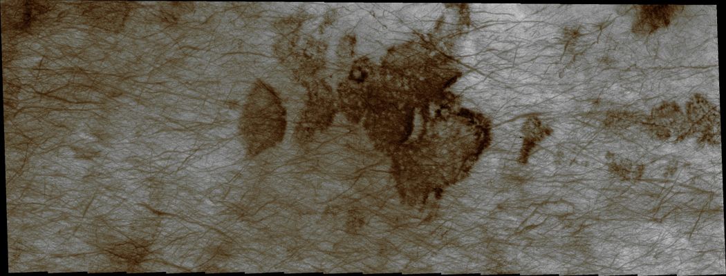 Dust Devil Tracks in Aonia Terra (Natural Colors; credits: Lunar Explorer Italia)
Coord.: 62,7° South Lat. and 253,3° East Long.
Parole chiave: Mars from orbit - DD Tracks - Aonia Terra