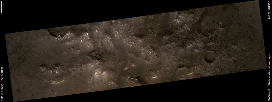 Ritchey Crater's Central Uplift (Natural Colors; credits: Lunar Explorer Italia)
The Natural Color image of this observation includes some interesting features in and near the central uplift of Ritchey Crater.
At the top is an ancient streambed, above center are very bright rocks and minerals can be seen in the Central Uplift. Large impact craters are unstable when they are formed, because their Walls are so steep. 
Gravity causes the Walls to collapse toward the center of the Crater, colliding to form an Uplift or Peak. This process of Central Uplift formation can bring rocks from deep in the Crater Walls up to the surface. The angular bright blocks near the center of this image show that this process breaks the wall rocks into fragments as the Central Uplift is formed.

Mars Local Time: 16:00 (middle afternoon)
Coord. (centered): 28,5° South Lat. and 309,1° East Long.
Spacecraft altitude: 264,8 Km (such as about 165,5 miles) 
Original image scale range: 26,5 cm/pixel (with 1 x 1 binning) so objects ~79 cm across are resolved 
Map projected scale: 25 cm/pixel
Map projection: EQUIRECTANGULAR 
Emission Angle: 15,1° 
Phase Angle: 46,9°
Solar Incidence Angle: 61° (meaning that the Sun is about 29° above the Local Horizon)
Solar Longitude: 194,0° (Northern Autumn)
Credits: NASA/JPL/University of Arizona
Additional process. and coloring: Lunar Explorer Italia
Parole chiave: Mars from orbit - Craters - Ritchey Crater