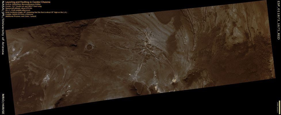 Layering and Faulting in Candor Chasma (Natural Colors; credits: Lunar Explorer Italia)
nessun commento
Parole chiave: Mars from orbit - Candor Chasma