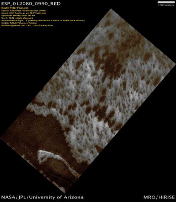 Possible Hydration in High Southern Latitudes' Region (Natural Colors; credits: Lunar Explorer Italia)
nessun commento
Parole chiave: Mars from orbit - South Polar Regions - Fans