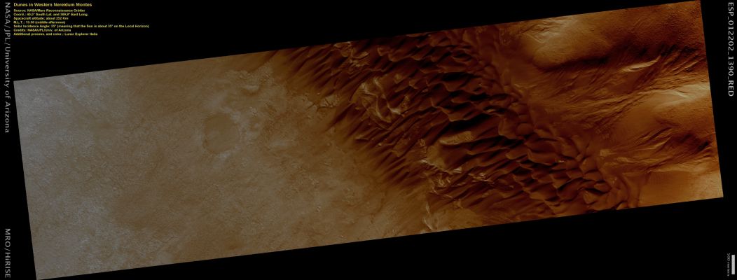 Dunes in Western Nereidum Montes (Extremely Enhanced Natural Colors; credits: Lunar Explorer Italia)
nessun commento
Parole chiave: Mars from orbit - Dunefield - Nereidum Montes