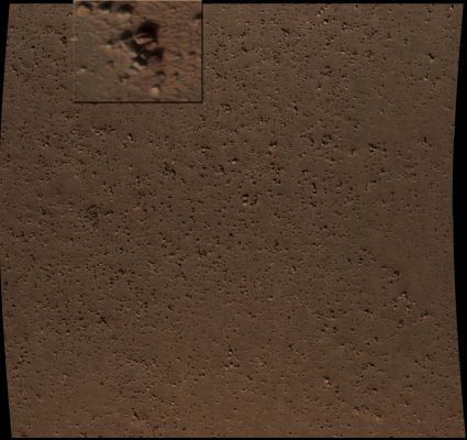 Outcrop in Southern Noachis (ctx frame - Natural Colors; credits: Dr M. Faccin)
Coord.: 55,1° South Lat. and 26,8° East Long.
Spacecraft altitude: about 251 Km
M.L.T.: 15:52 (middle afternoon)
S.I.A.: 58° (Sun about 32° high on the L.H.)
Parole chiave: Mars from orbit - Southern Noachis