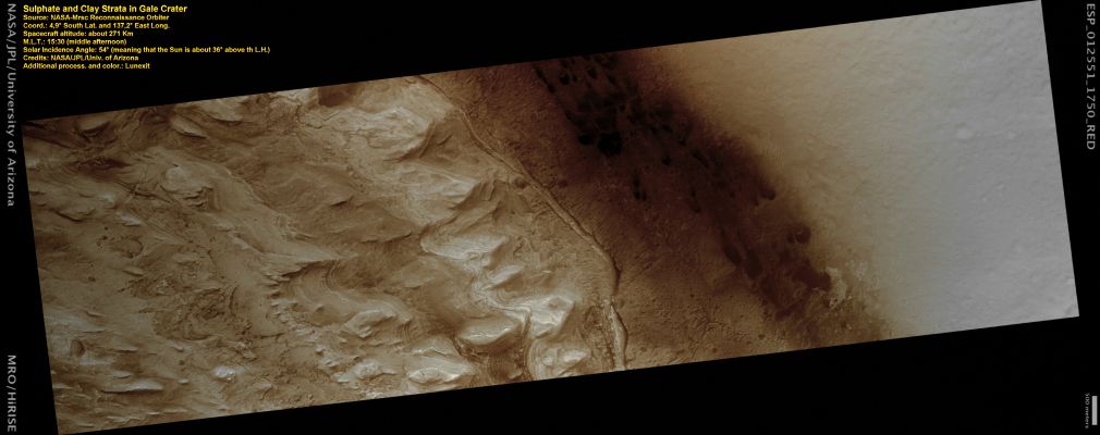 Sulphate and Clay Strata inside Gale Crater (Natural Colors; credits: Lunar Explorer Italia)
nessun commento
Parole chiave: Mars from orbit - Craters - Gale Crater