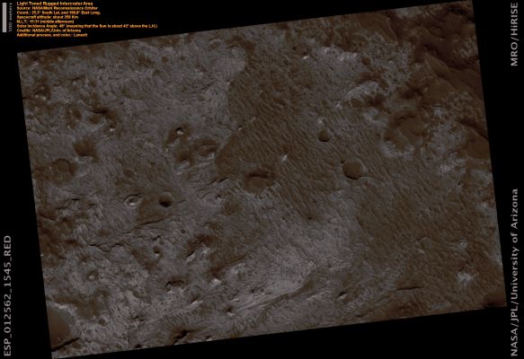 Light-Toned Rugged Intercrater Area in Viking Images 637A36 and 635A94 (Natural Colors; credits: Lunar Explorer Italia)
nessun commento
Parole chiave: Mars from orbit - Intercrater Area