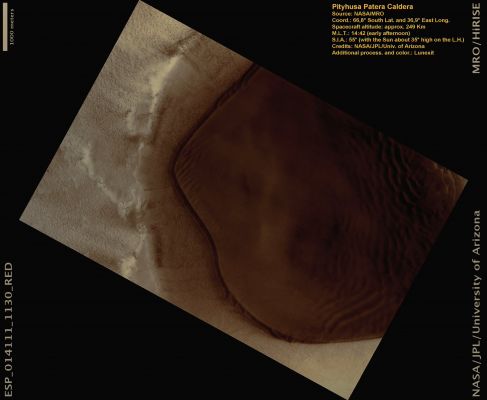 Pityhusa Patera Caldera (Natural Colors; credits: Lunexit)
nessun commento
Parole chiave: Mars from orbit - Volcanic Features - Pityhusa Patera