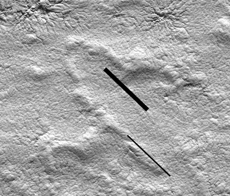 Spiders (EDM n.2 - credits: Dr G. Barca)
...Si, a questo punto è certo: si trattava di un image-artifact. Senza dubbi. Grandi complimenti al nostro sempre puntualissimo Dr Barca per la pazienza avuta!
Parole chiave: Mars from orbit - South Polar Regions - Image Artifact