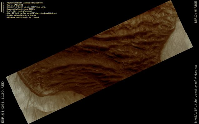 Southern Dunefield (Natural Colors; credits: Lunexit)
nessun commento
Parole chiave: Mars from orbit - Dunefield - Southern Hemisphere
