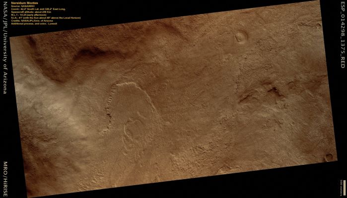 Nereidum Montes (Natural Colors; credits: Lunexit)
nessun commento
Parole chiave: Mars from orbit - Nereidum Montes Region