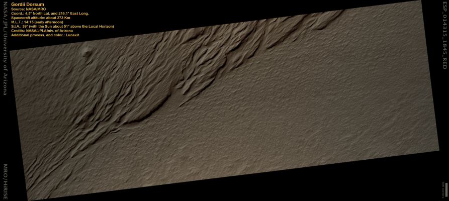 Gordii Dorsum (Natural Colors; credits: Lunexit)
nessun commento
Parole chiave: Mars from orbit - Gordii Dorsum Region