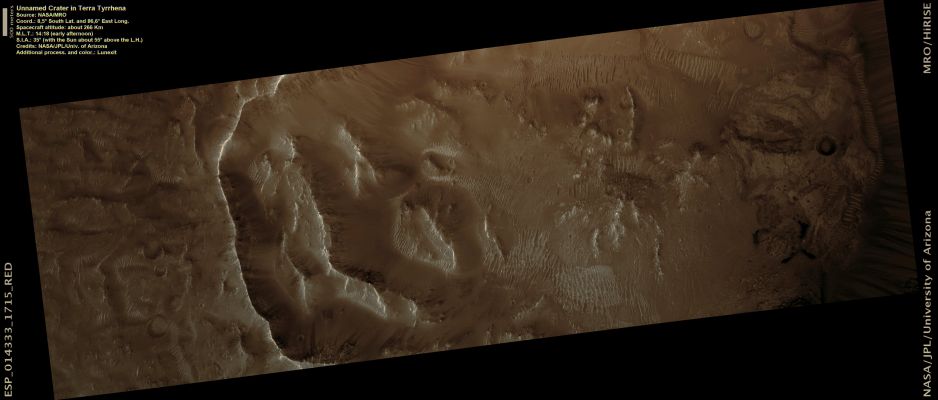 Terra Tyrrhena: Unnamed Crater with Central Uplift and Hydrated Minerals (Natural Colors; credits: Lunexit)
nessun commento
Parole chiave: Mars from orbit - Craters - Unnamed Crater in Terra Tyrrhena
