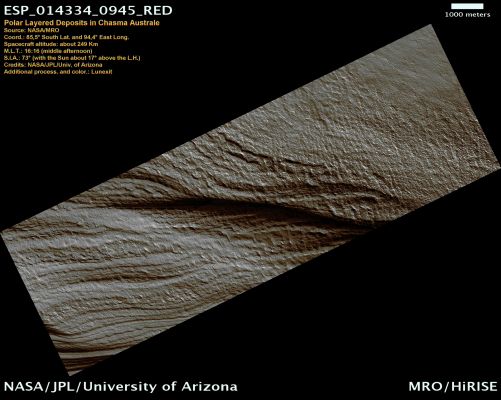 Polar Layered Deposits Stratigraphy near Chasma Australe (Natural Colors; credits: Lunexit)
nessun commento
Parole chiave: Mars from orbit - South Polar Regions - SPLD