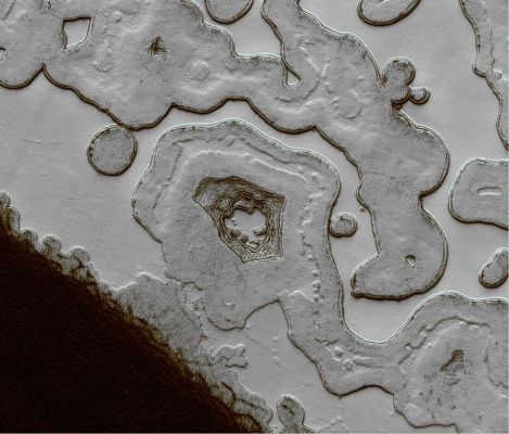 South Polar Residual Cap Intraseasonal Change Monitoring (EDM n.9 - Natural Colors; credits: Lunexit)
nessun commento
Parole chiave: Mars from orbit - South Pole - South Polar Residual Cap