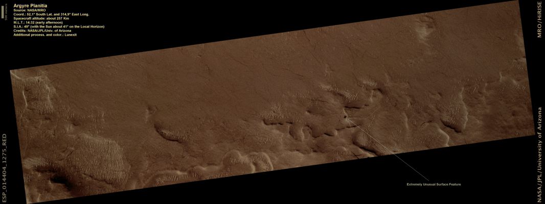 Argyre Planitia (Natural Colors; credits: Lunexit)
nessun commento
Parole chiave: Mars from orbit - Argyre Planitia Region