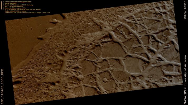 Rocky Features in Mangala Valles (Natural Colors; credits for the additional process. and color.: Dr Paolo C. Fienga - Lunexit Team)
nessun commento
Parole chiave: Mars from orbit - Mangala Valles Region
