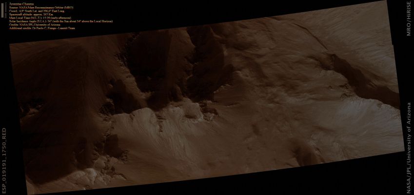 Features of Juventae Chasma (Absolute Natural Colors; credits for the additional process. and color.: Dr Paolo C. Fienga - Lunexit Team)
nessun commento
Parole chiave: Mars from orbit - Juventae Chasma Region