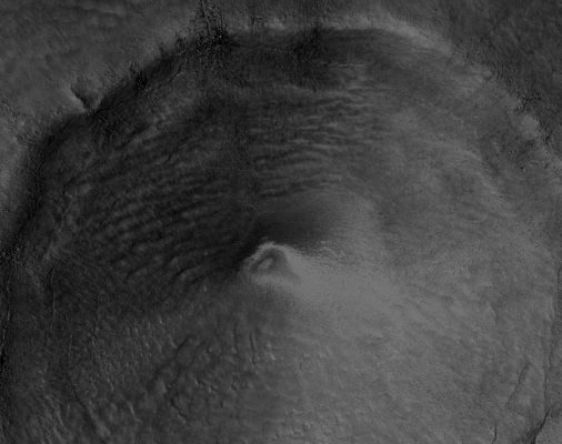 Extremely unusually-looking Unnamed Northern Crater (EDM; credits for the additional process. and color.: Dr Gianluigi Barca - Lunexit Team)
nessun commento
Parole chiave: Mars from orbit - Craters - Unnamed "Cone-like" Crater