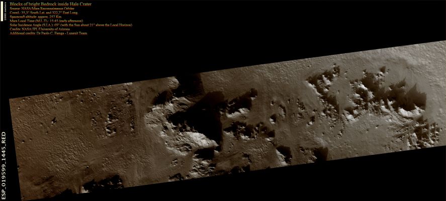 Bright Bedrock inside Hale Crater (Absolute Natural Colors; additional process. and color.: Dr Paolo C. Fienga - Lunexit Team)
nessun commento
Parole chiave: Mars from orbit - Craters - Hale Crater