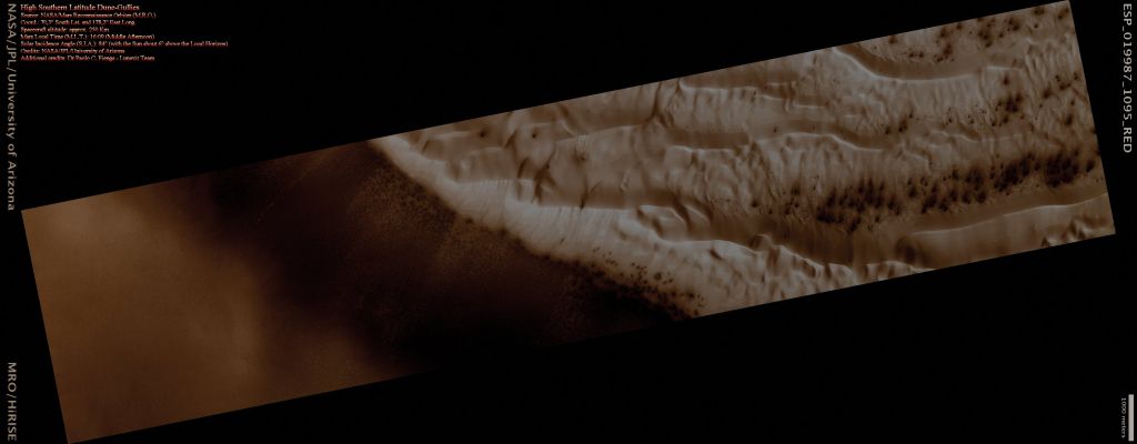 High Southern Latitude "Dunes' Gullies" (Absolute Natural Colors; credits for the additional process. and color.: Elisabetta Bonora and Paolo C. Fienga - Lunexit Team)
nessun commento
Parole chiave: Mars from orbit - Dunes' Gullies