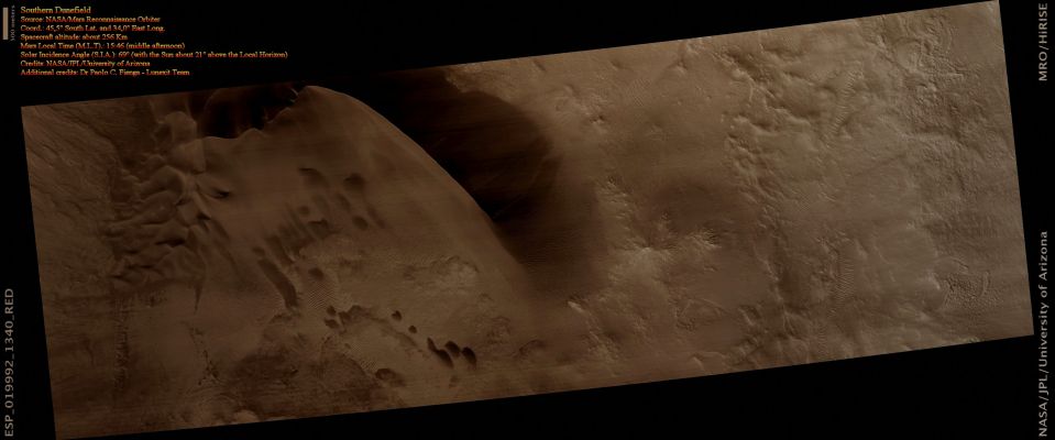 Southern Dunefield (Absolute Natural Colors; credits for the additional process. and color.: Dr Paolo C. Fienga - Lunexit Team)
nessun commento
Parole chiave: Mars from orbit - Dunes