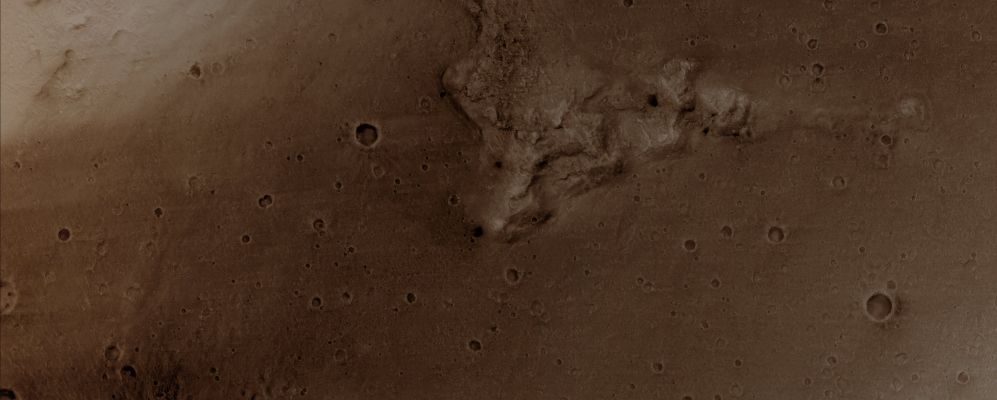 Over the Columbia Hills (Natural Colors; credits: Dr Paolo C. Fienga - Lunexit Team)
Acquisition date: 04 March 2011 
Mars Local Time (M.L.T.): 15:11 (Early Afternoon)
Latitude (centered): 14,6° South 
Longitude (East): 175,6°
Spacecraft Altitude: approx. 264 Km (163,944 miles) 
Original Image Scale Range: 26,4 cm/pixel (with 1 x 1 binning) so objects ~79 cm across are resolved 
Map Projected Scale: 25 cm/pixel and North is up 
Map Projection: EQUIRECTANGULAR 
Emission Angle: 2,9° 
Sun-Surface-Spacecraft Angle (i.e.: Phase Angle): 48,7°
Solar Incidence Angle (S.I.A.): 46°, with the Sun about 44° above the Local Horizon 
Solar Longitude: 247,7° - Northern Autumn
Parole chiave: Mars from orbit - Craters - Gusev Crater - Columbia Hills Region