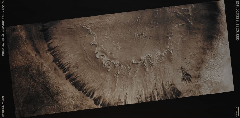 Unnamed Impact Crater wth Gullies and curved Ridges (Absolute Natural Colors; credits for the additional process. and color.: Dr Paolo C. Fienga - Lunexit Team)
Mars Local Time: 14:18 (Early Afternoon)
Coord. (centered): 47,4° South Lat. and 37,6° East Long.
Spacecraft altitude: 251,1 Km (such as about 156,9 miles) 
Original image scale range: 25,1 cm/pixel (with 1 x 1 binning) so objects ~ 75 cm across are resolved 
Map projected scale: 25 cm/pixel
Map projection: EQUIRECTANGULAR
Emission Angle: 0,5° 
Sun-Mars-Spacecraft (or "Phase") Angle: 46,1°
Solar Incidence Angle: 46° (meaning that the Sun is about 44° above the Local Horizon)
Solar Longitude: 330,5° (Northern Winter)
Credits: NASA/JPL/University of Arizona
Additional process. and coloring: Dr Paolo C. Fienga - Lunar Explorer Italia
Parole chiave: Mars from orbit - Craters - Unnamed Crater with Gullies and curved Ridges