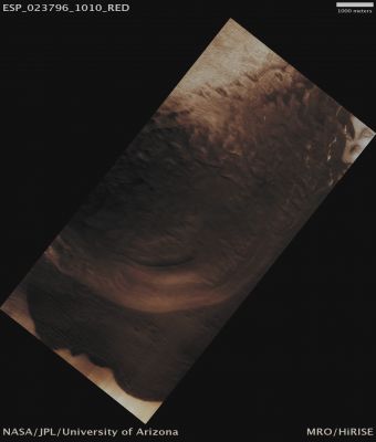USGS Dune Database Entry Number 2325-787 (Absolute Natural Colors; credits for the additional process. and color.: Dr Paolo C. Fienga - Lunexit Team)
Mars Local Time: 15:03 (Early Afternoon)
Coord. (centered): 78,8° South Lat. and 232,5° East Long.
Spacecraft altitude: 249,5 Km (such as about 155,9 miles) 
Original image scale range: 49,9 cm/pixel (with 2 x 2 binning) so objects ~ 1 mt and 50 cm across are resolved 
Map projected scale: 50 cm/pixel
Map projection: POLAR STEREOGRAPHIC
Emission Angle: 1,9° 
Sun-Mars-Spacecraft (or "Phase") Angle: 79,1°
Solar Incidence Angle: 78° (meaning that the Sun is about 12° above the Local Horizon)
Solar Longitude: 349,9° (Northern Winter)
Credits: NASA/JPL/University of Arizona
Additional process. and coloring: Dr Paolo C. Fienga - Lunar Explorer Italia
Parole chiave: Mars from orbit - Dunefield - Southern Regions
