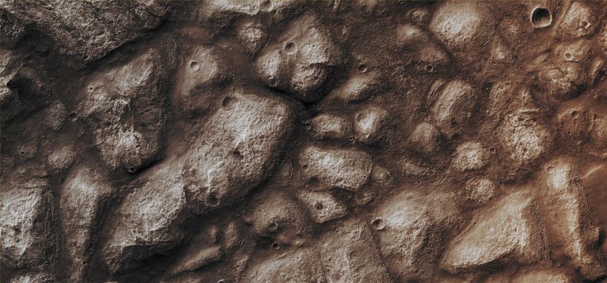 Chaos Terrain (CTX "B" - Enhanced Absolute Natural Colors; credits for the additional process. and color.: Dr Paolo C. Fienga - Lunexit Team)
Mars Local Time: 14:24 (Early Afternoon)
Coord. (centered): 37,3° South Lat. and 178,7° East Long.
Spacecraft altitude: 253,4 Km (such as about 158,4 miles) 
Original image scale range: 50,7 cm/pixel (with 2 x 2 binning) so objects ~ 1 mt and 52 cm across are resolved 
Map projected scale: 50 cm/pixel
Map projection: EQUIRECTANGULAR
Emission Angle: 0,3° 
Sun-Mars-Spacecraft (or "Phase") Angle: 50,1°
Solar Incidence Angle: 50° (meaning that the Sun is about 40° above the Local Horizon)
Solar Longitude: 359,9° (Northern Winter)
Credits: NASA/JPL/University of Arizona
Additional process. and coloring: Dr Paolo C. Fienga - Lunar Explorer Italia
Parole chiave: Mars from orbit - Chaotic Terrain