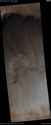 Features of Kampot Crater (Absolute Natural Colors; credits for the additional process. and color.: Dr Paolo C. Fienga - Lunexit Team)
Mars Local Time: 14:25 (Early Afternoon)
Coord. (centered): 41,8° South Lat. and 314,4° East Long.
Spacecraft altitude: 261,8 Km (such as about 163,6 miles) 
Original image scale range: 26,2 cm/pixel (with 1 x 1 binning) so objects ~ 79 cm across are resolved 
Map projected scale: 25 cm/pixel
Map projection: EQUIRECTANGULAR
Emission Angle: 14,2° 
Sun-Mars-Spacecraft (or "Phase") Angle: 65,7°
Solar Incidence Angle: 56° (meaning that the Sun is about 34° above the Local Horizon)
Solar Longitude: 7,8° (Northern Spring)
Credits: NASA/JPL/University of Arizona
Additional process. and coloring: Dr Paolo C. Fienga - Lunar Explorer Italia
Parole chiave: Mars from orbit - Craters - Kampot Crater
