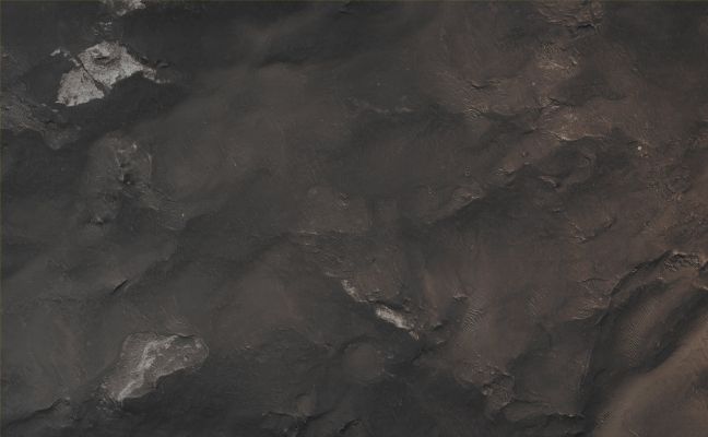 Features of Noctis Labyrinthus (CTX Frame "B" - Absolute Natural Colors; credits for the additional process. and color.: Dr Paolo C. Fienga - Lunexit Team)
Mars Local Time: 14:22 (early afternoon)
Coord. (centered): 6,0° South Lat. and 267,2° East Long.
Spacecraft altitude: 273,4 Km (such as about 170,9 miles) 
Original image scale range: 27,3 cm/pixel (with 1 x 1 binning) so objects ~ 82 cm across are resolved
Map projected scale: 25 cm/pixel
Map projection: EQUIRECTANGULAR
Emission Angle: 16,1° 
Phase Angle: 52,4°
Solar Incidence Angle: 37° (meaning that the Sun is about 53° above the Local Horizon)
Solar Longitude: 14,3° (Northern Spring)
Credits: NASA/JPL/University of Arizona
Additional process. and coloring: Lunar Explorer Italia
Parole chiave: Mars from orbit - Noctis Labyrinthus Region